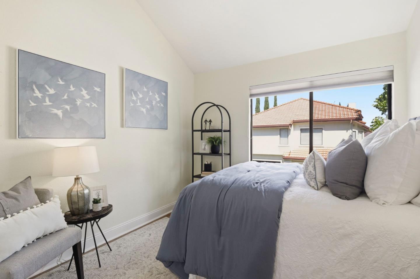 719 Lakemont Place 3