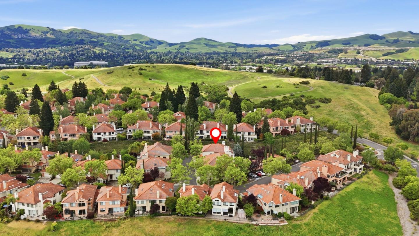 719 Lakemont Place 3