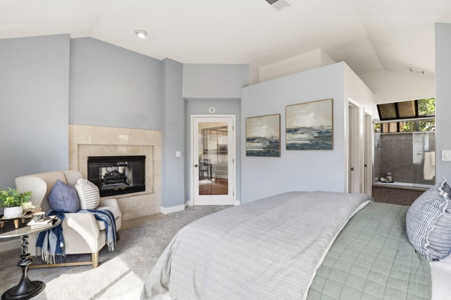 719 Lakemont Place 3