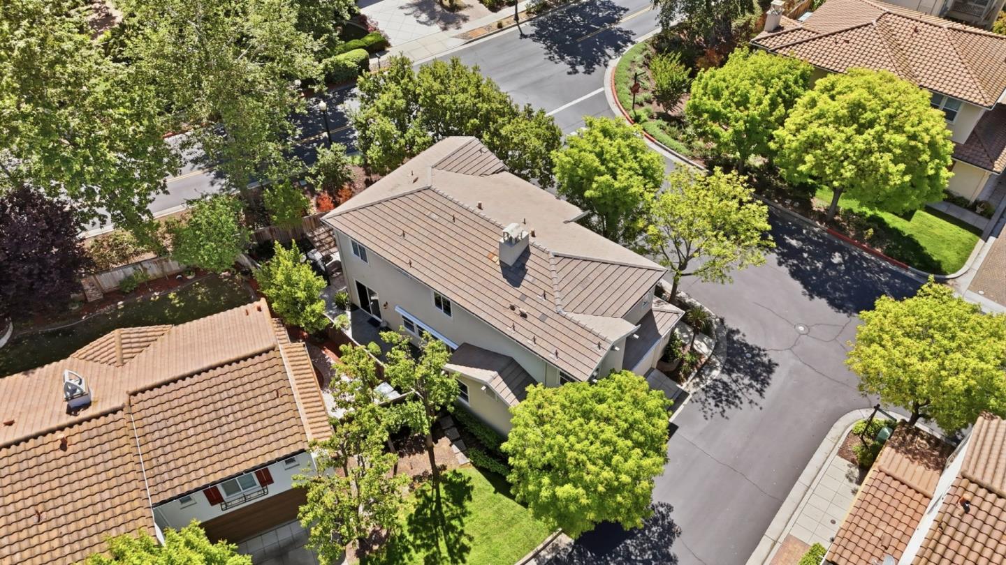 2521 Blairgowery Court