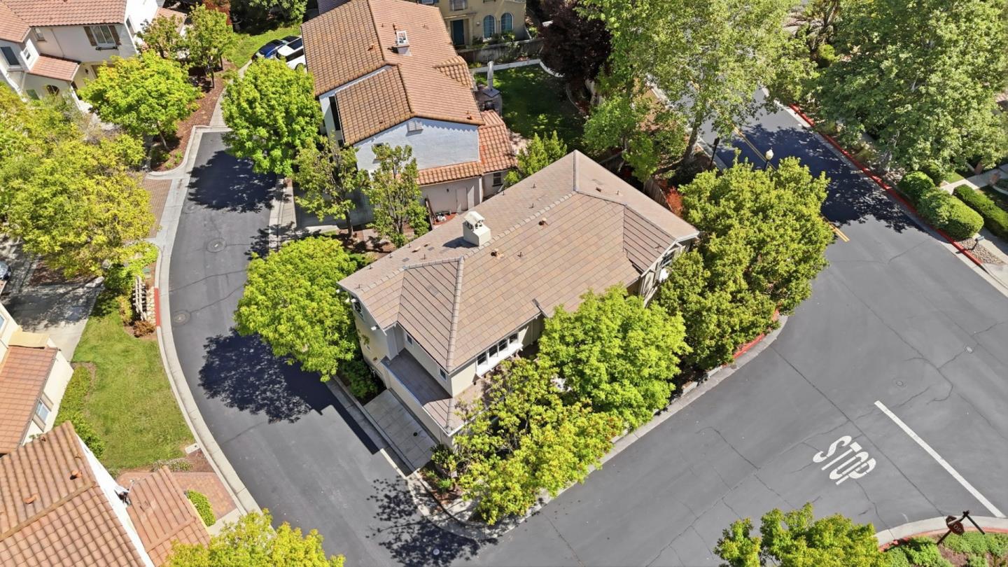 2521 Blairgowery Court