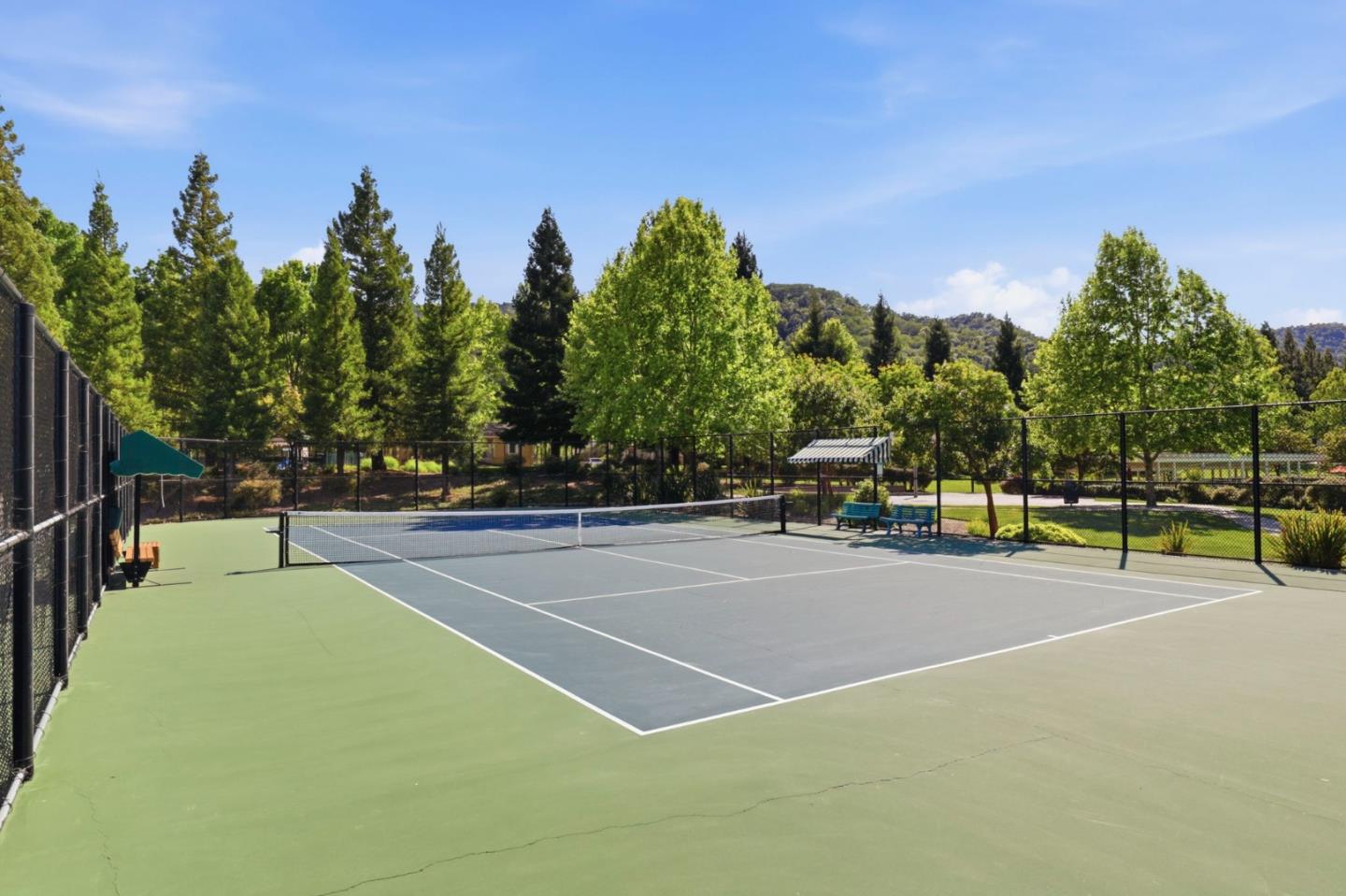 2521 Blairgowery Court