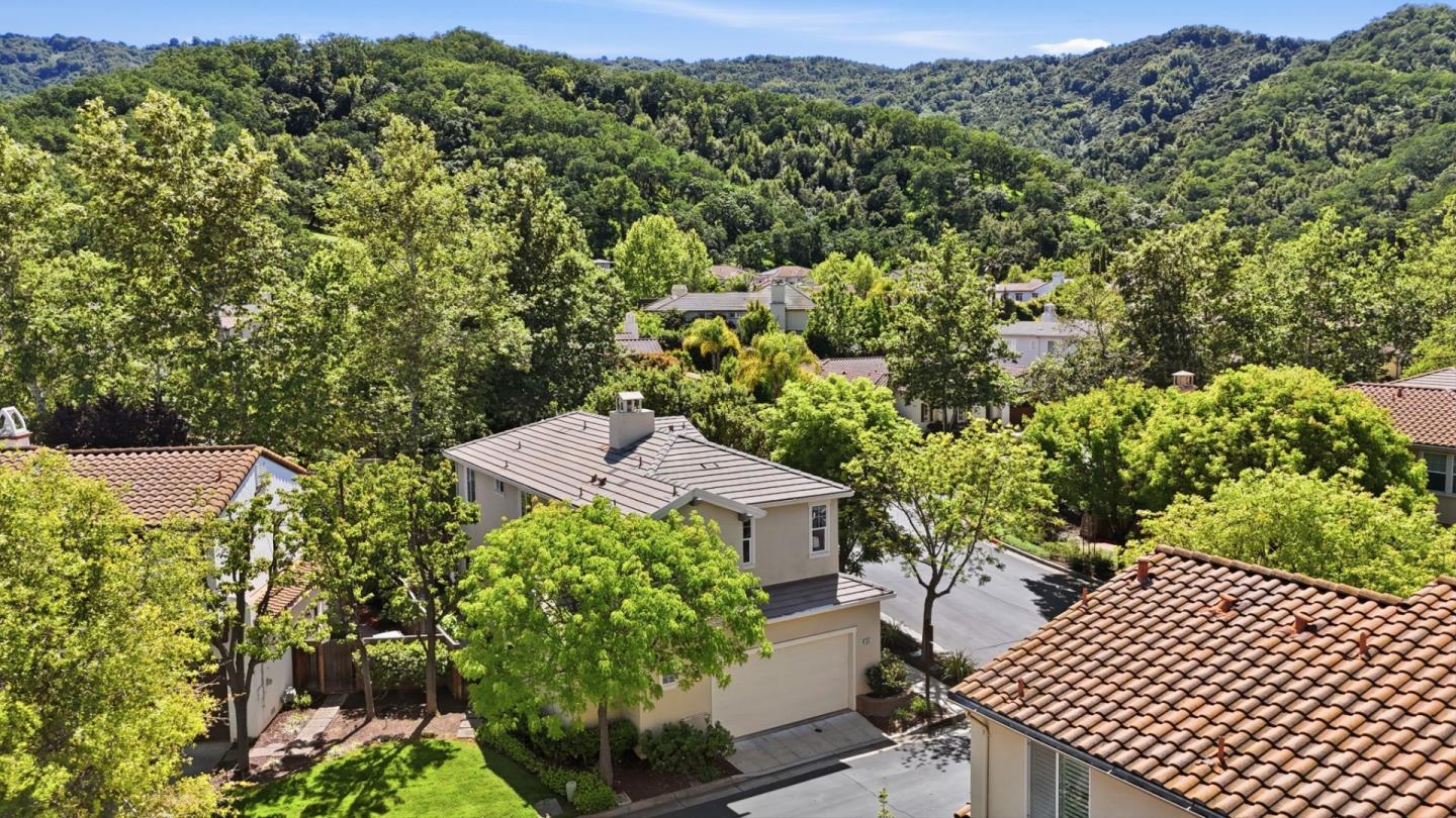 2521 Blairgowery Court