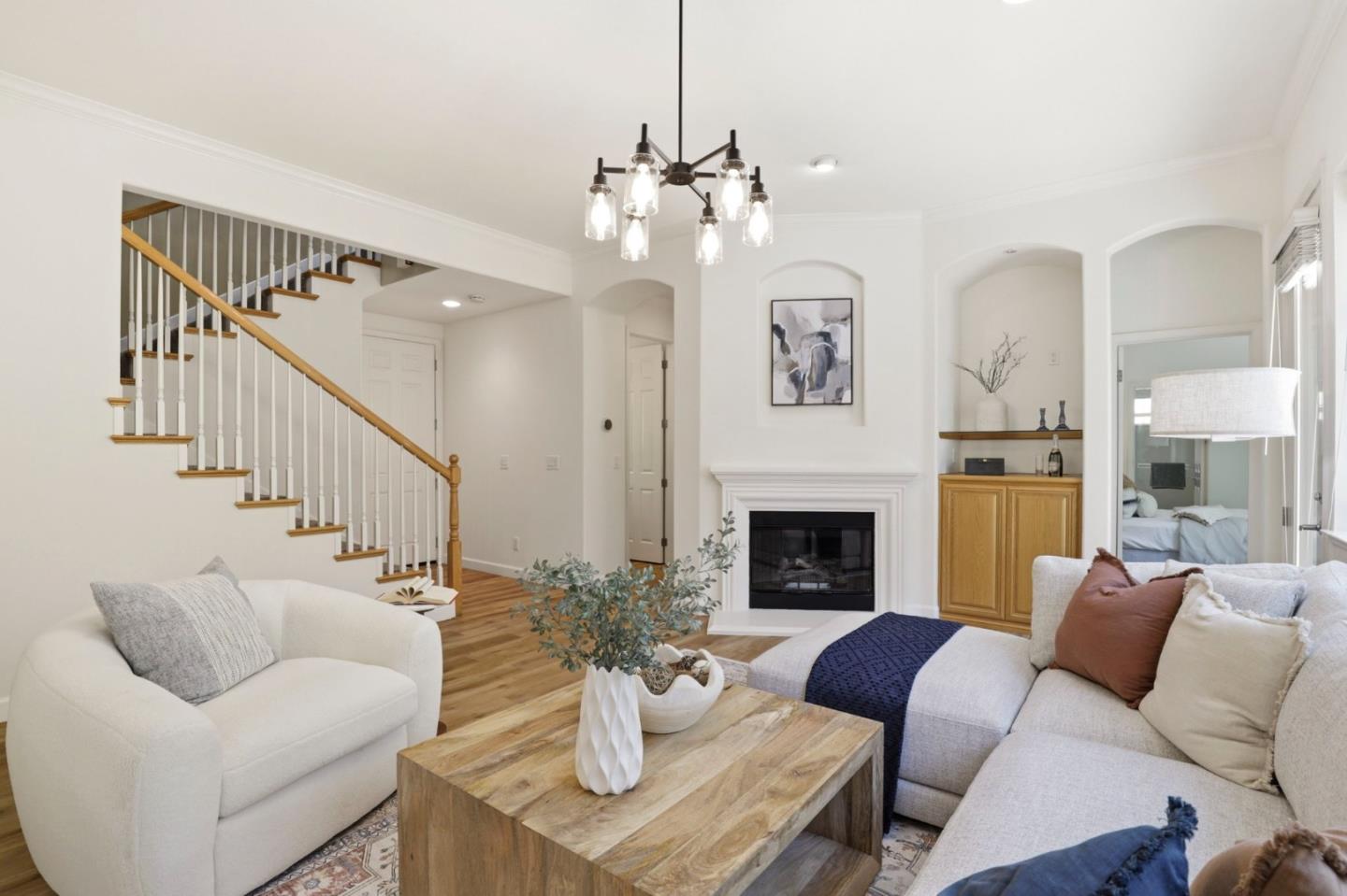 2521 Blairgowery Court