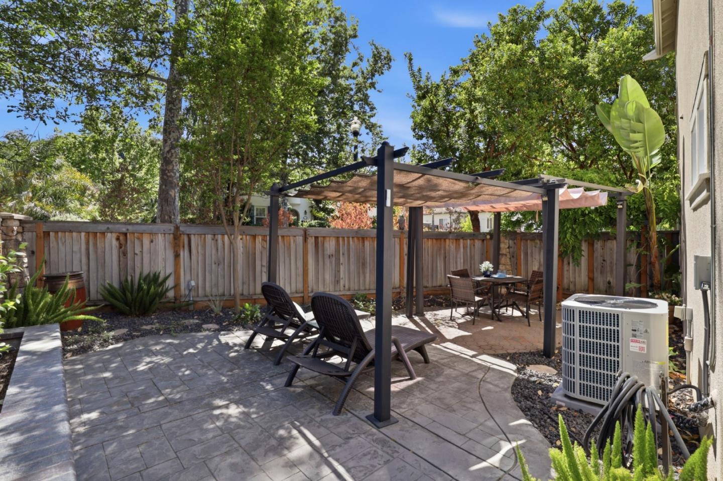 2521 Blairgowery Court