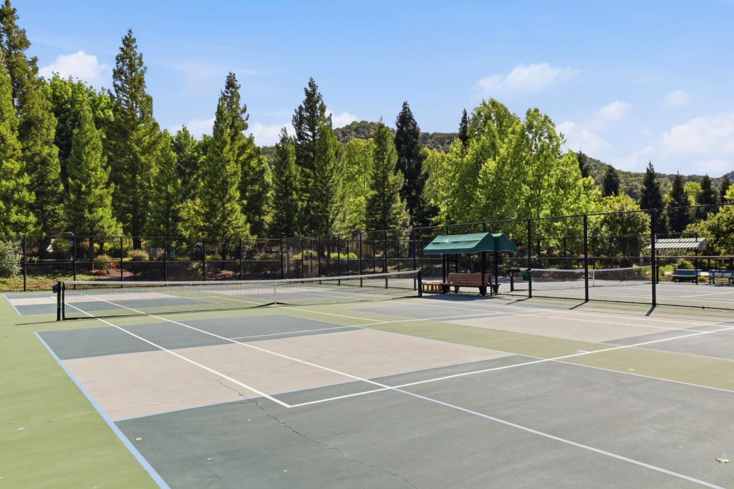 2521 Blairgowery Court