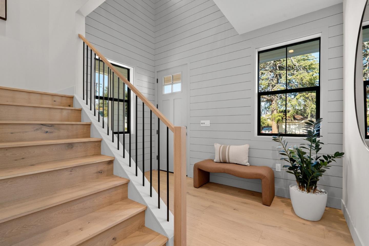 56 Sunnyside Avenue