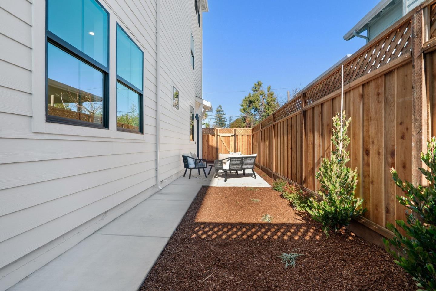 56 Sunnyside Avenue