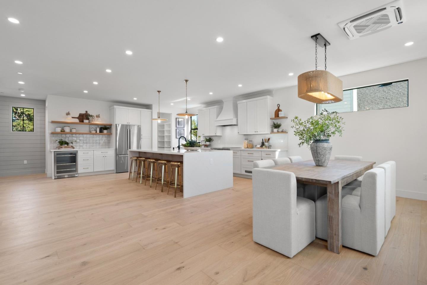 56 Sunnyside Avenue