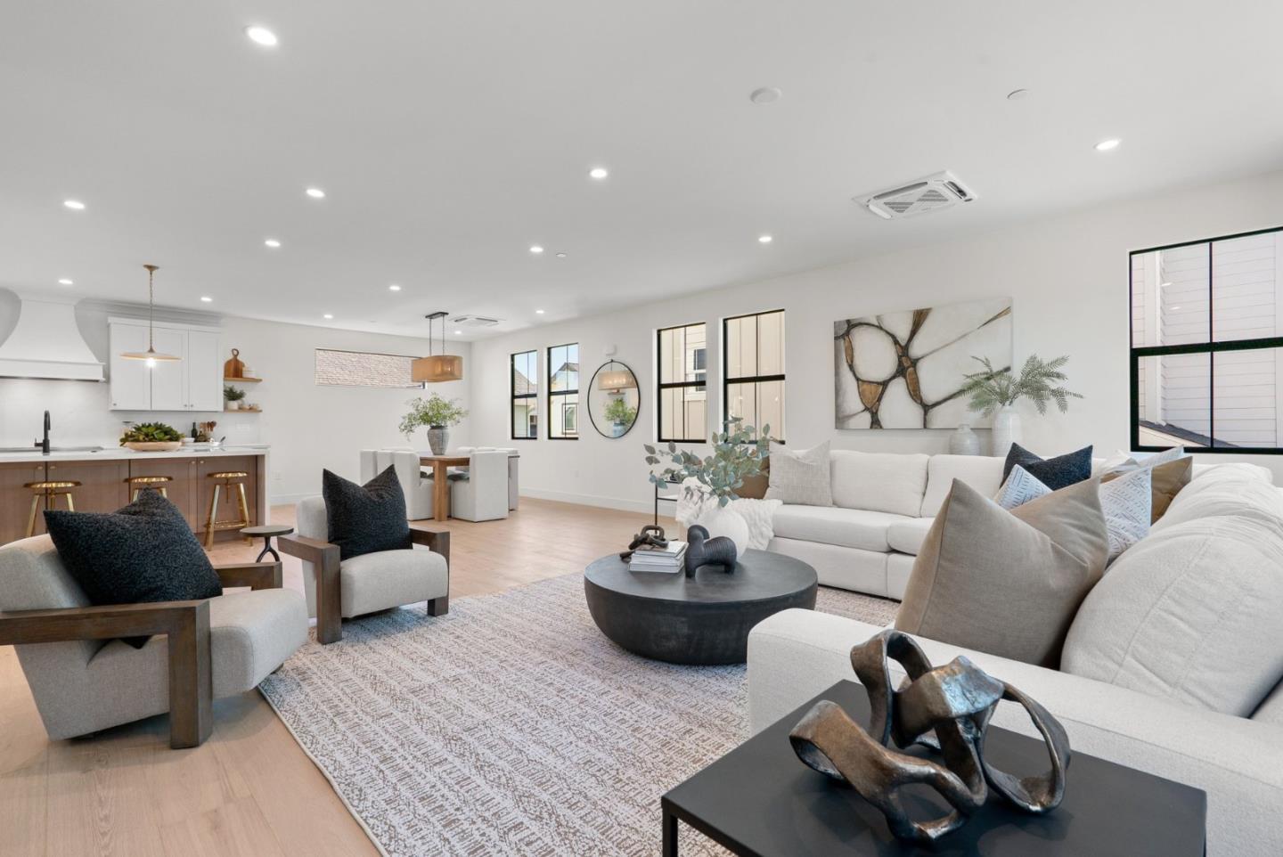 56 Sunnyside Avenue