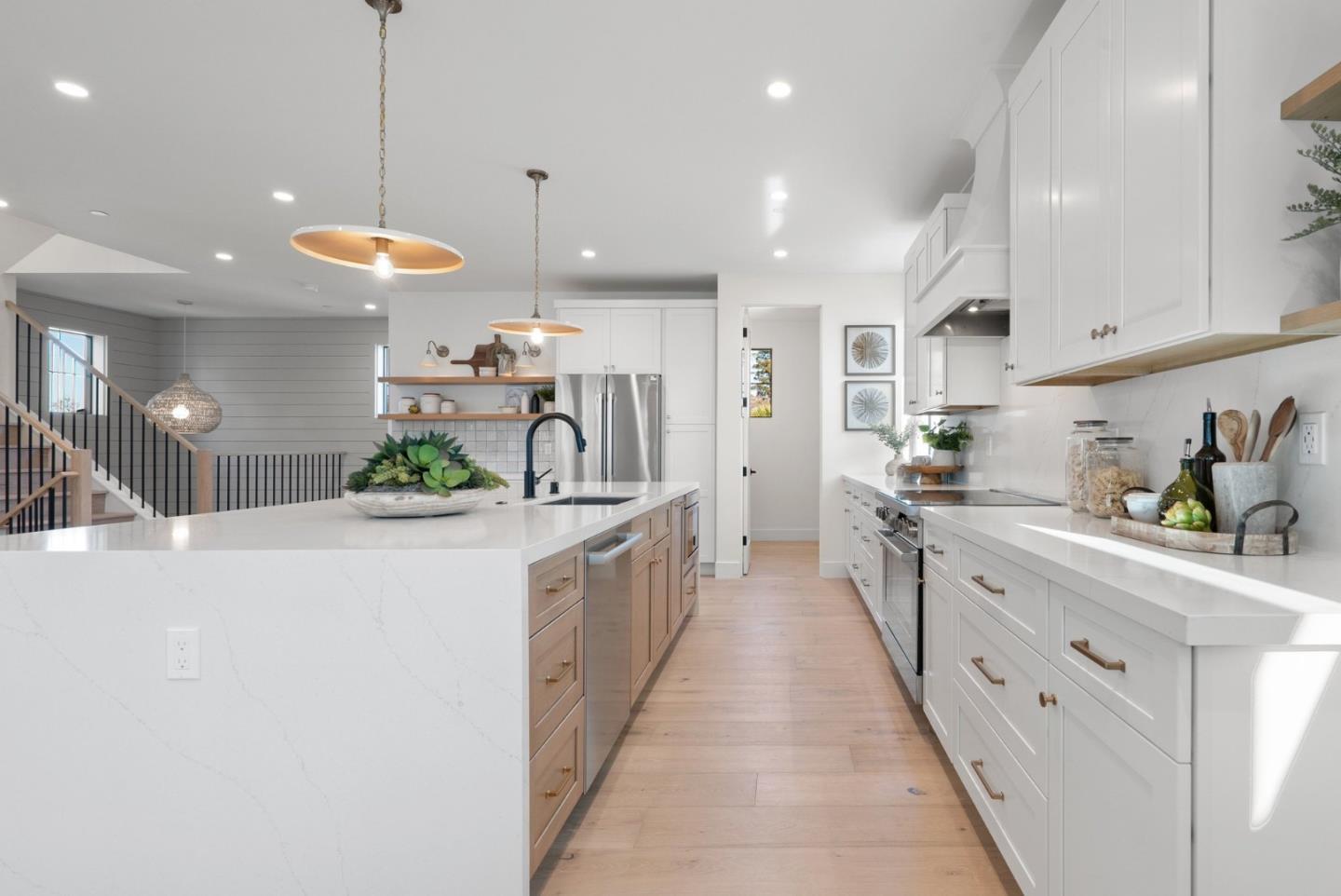 56 Sunnyside Avenue