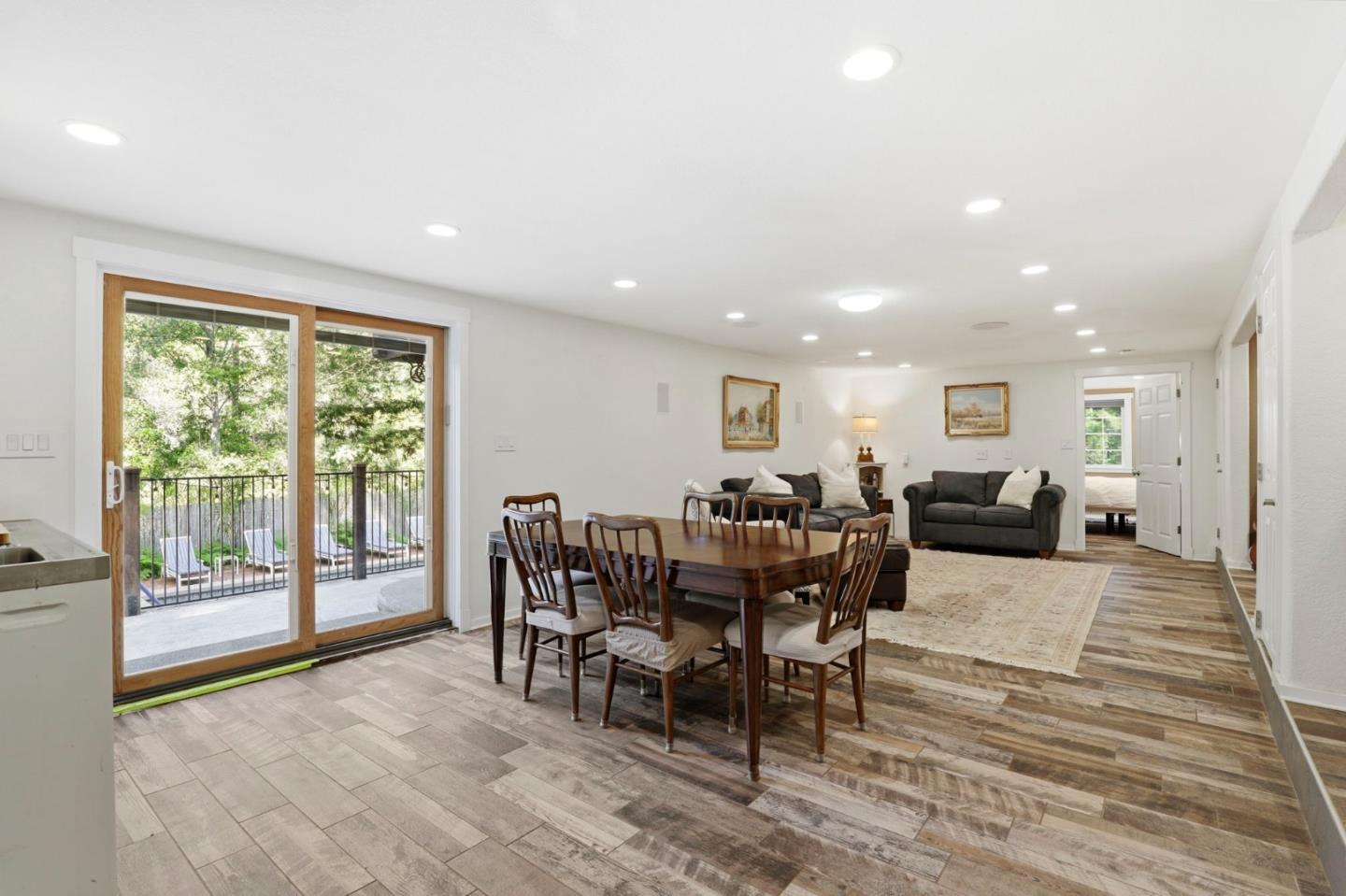 430 SAINT FRANCIS Drive