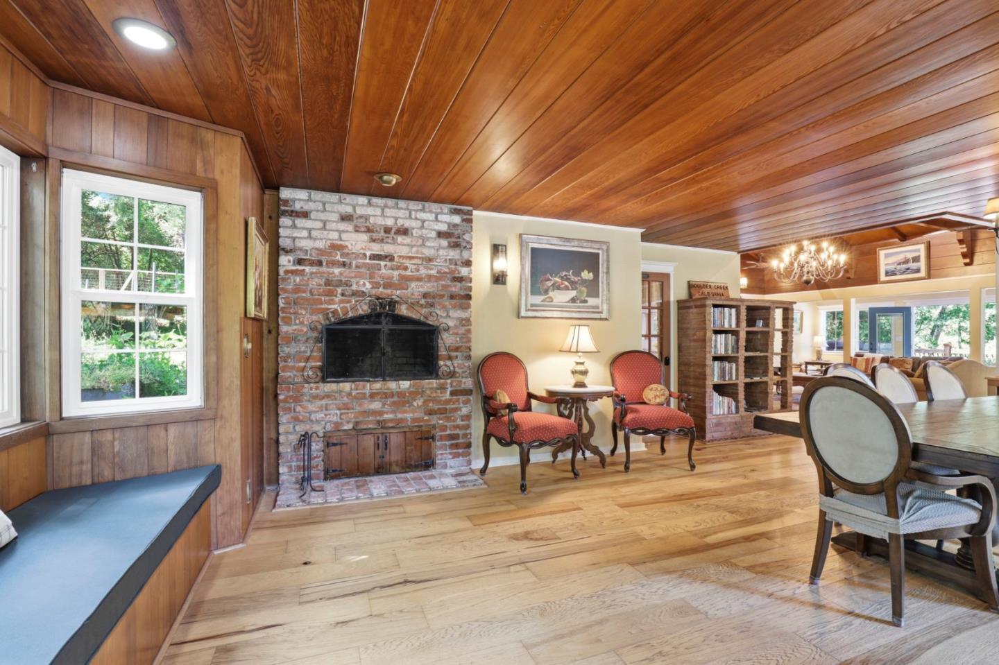 430 SAINT FRANCIS Drive