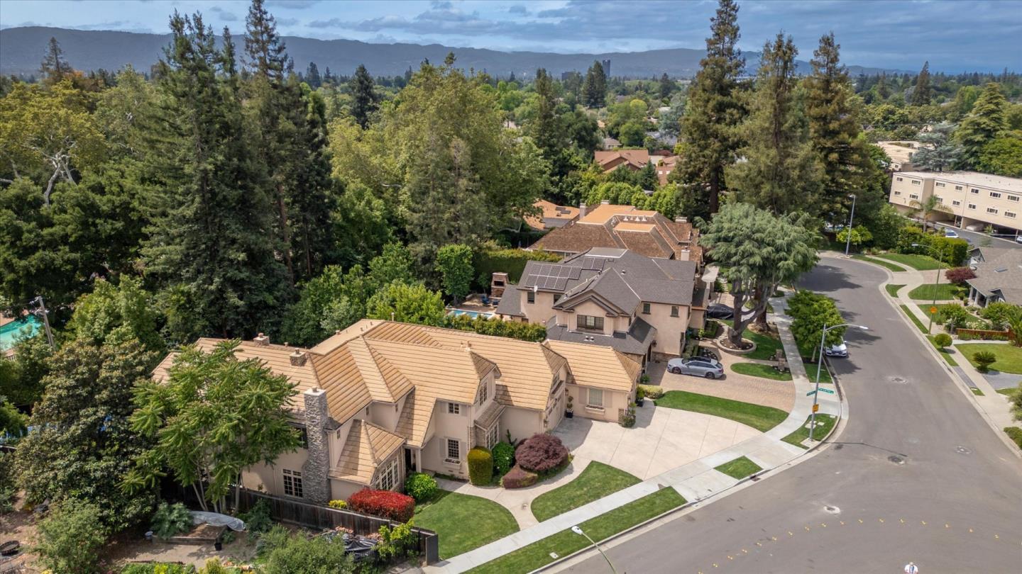 1951 Peregrino Drive