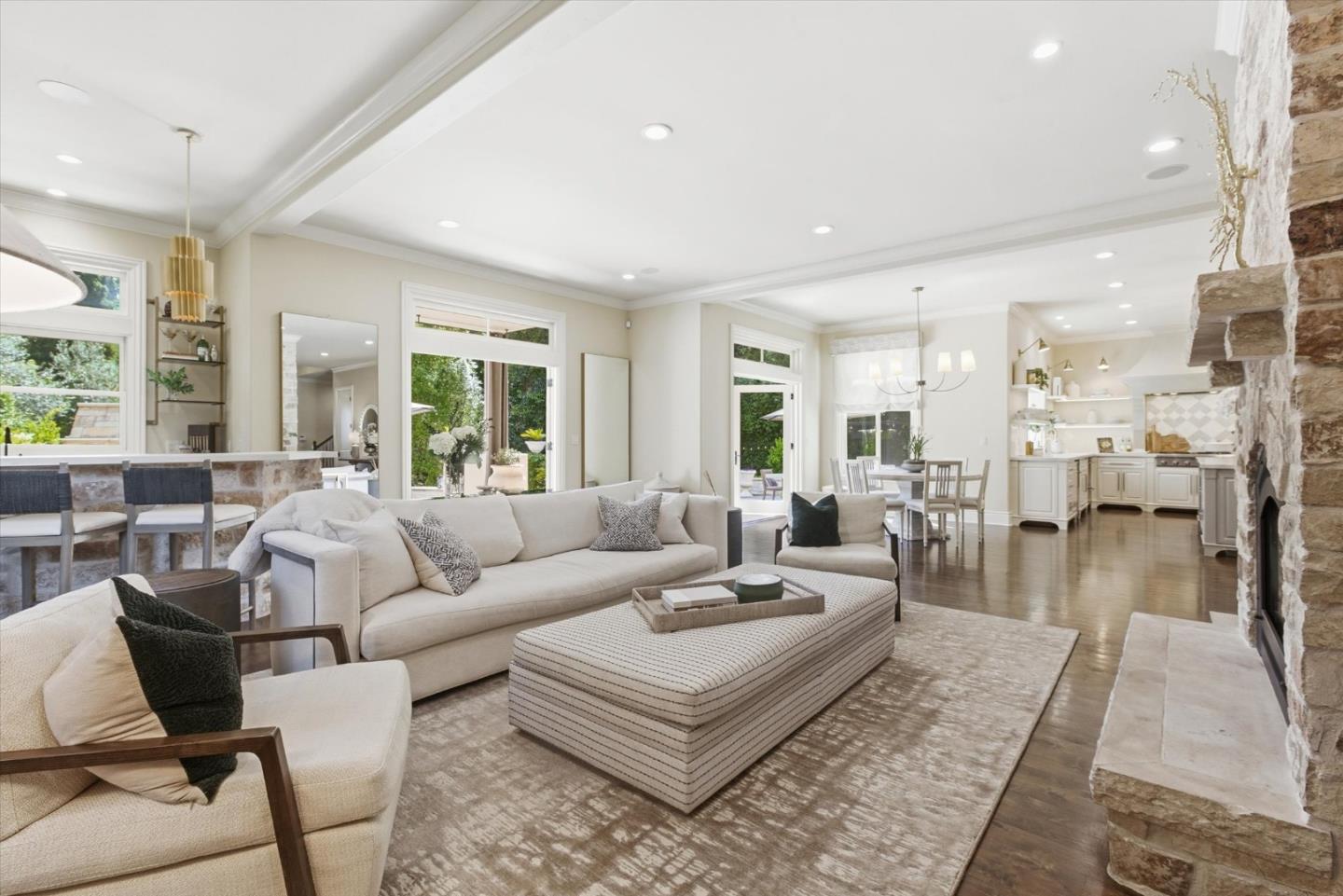 1951 Peregrino Drive