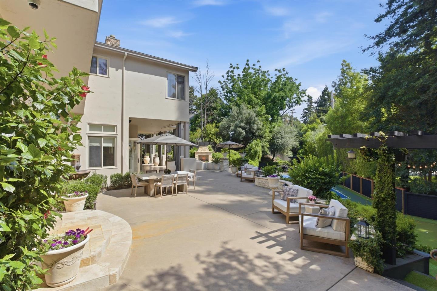1951 Peregrino Drive