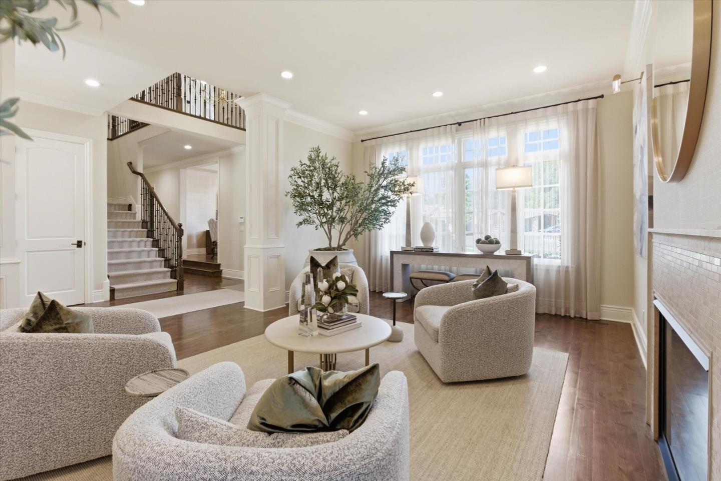 1951 Peregrino Drive