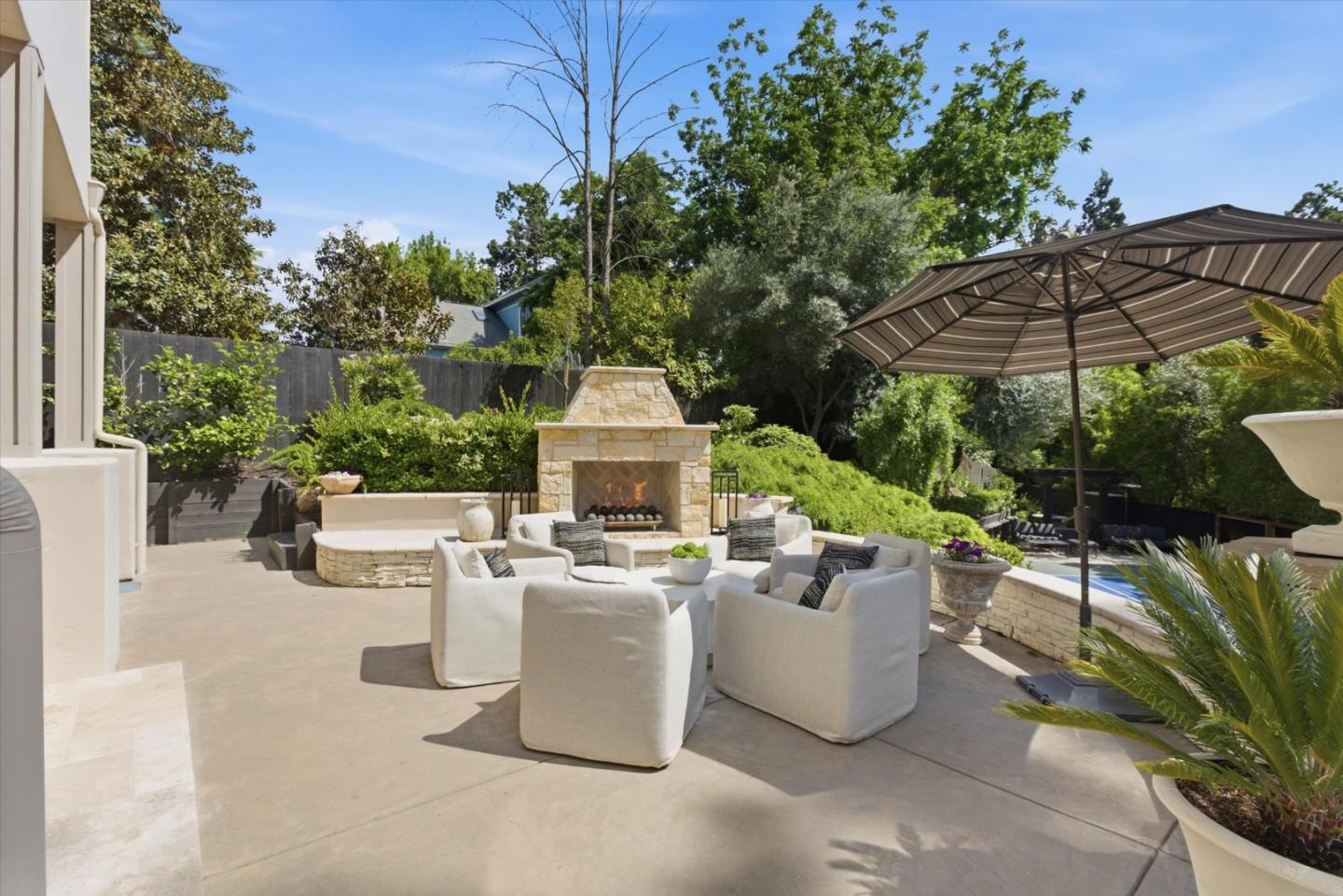 1951 Peregrino Drive