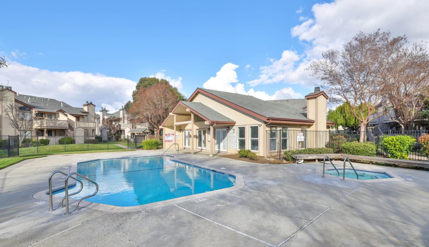 480 Coyote Creek Circle