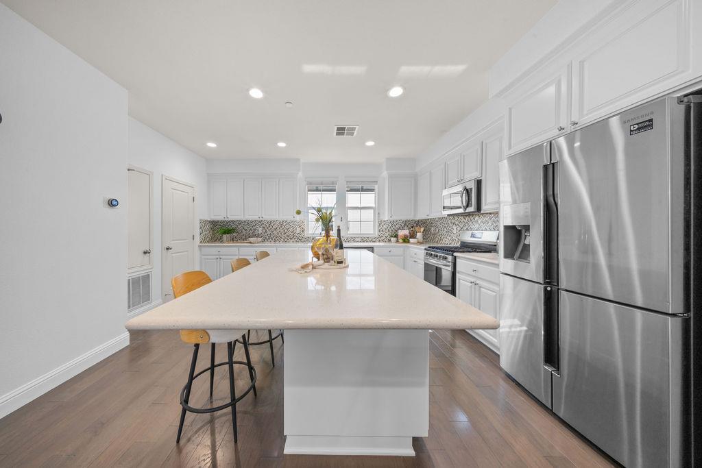 341 Wild Rose Way