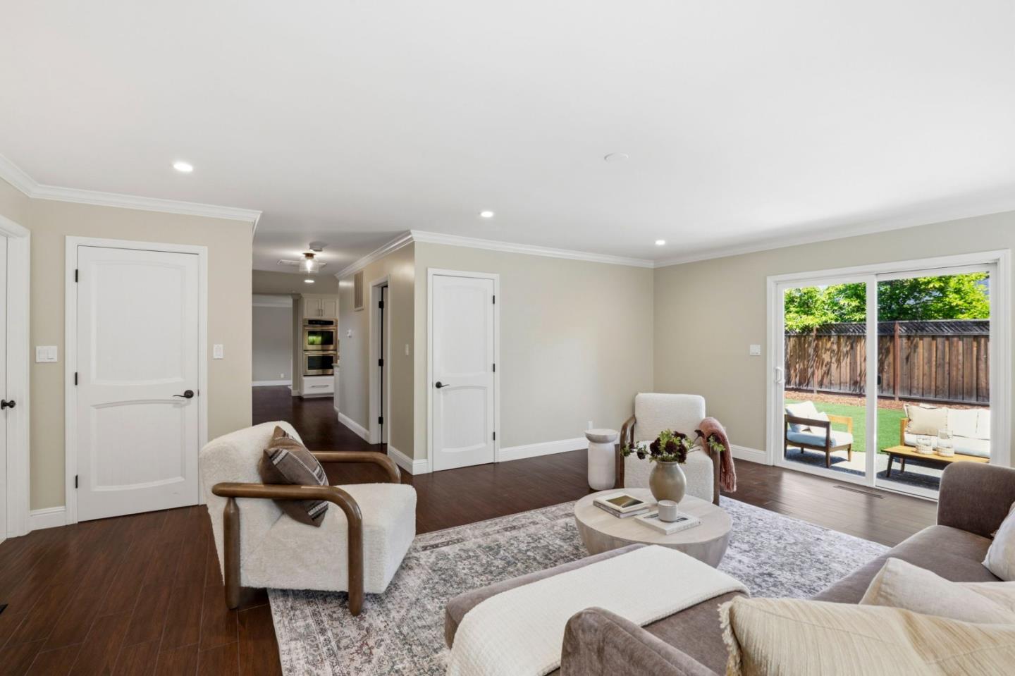 2725 Fairbrook Drive