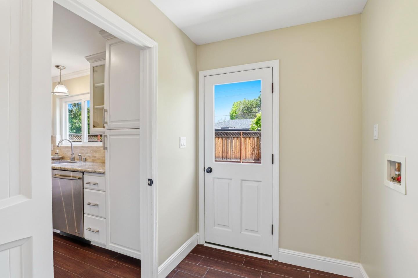 2725 Fairbrook Drive