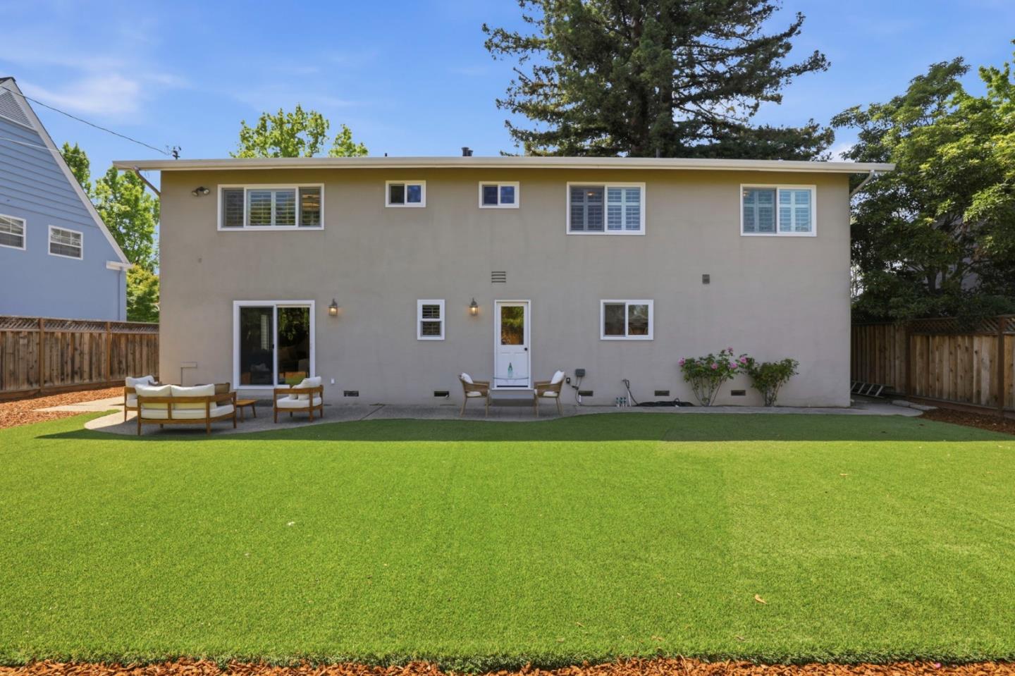 2725 Fairbrook Drive