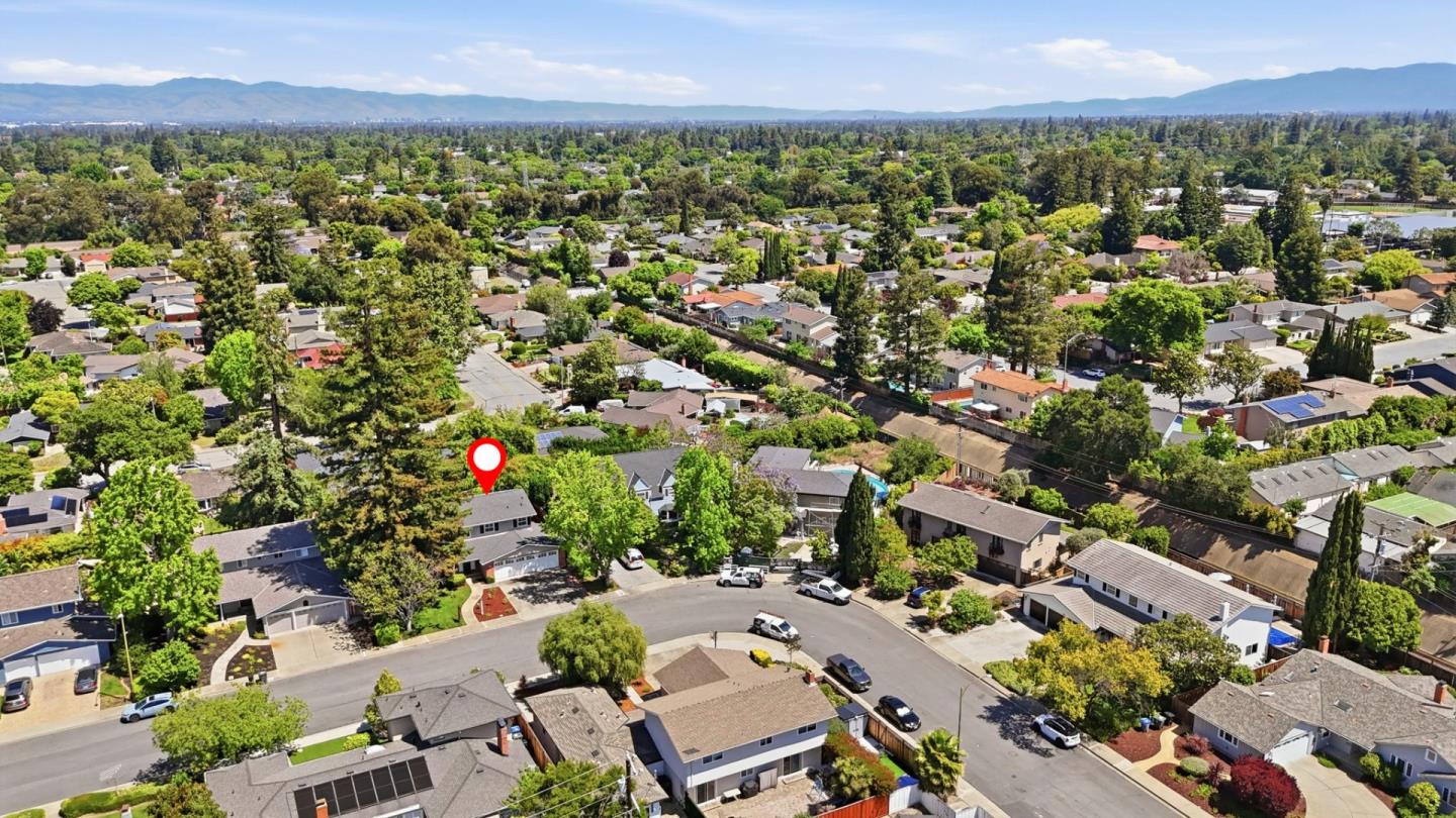 2725 Fairbrook Drive