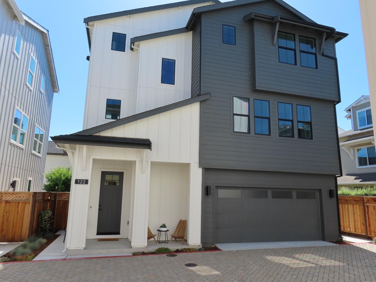 122 Sunnyside Court