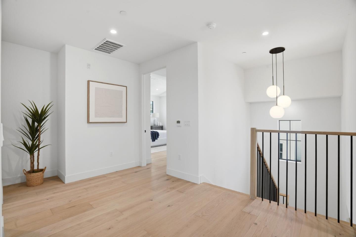 122 Sunnyside Court