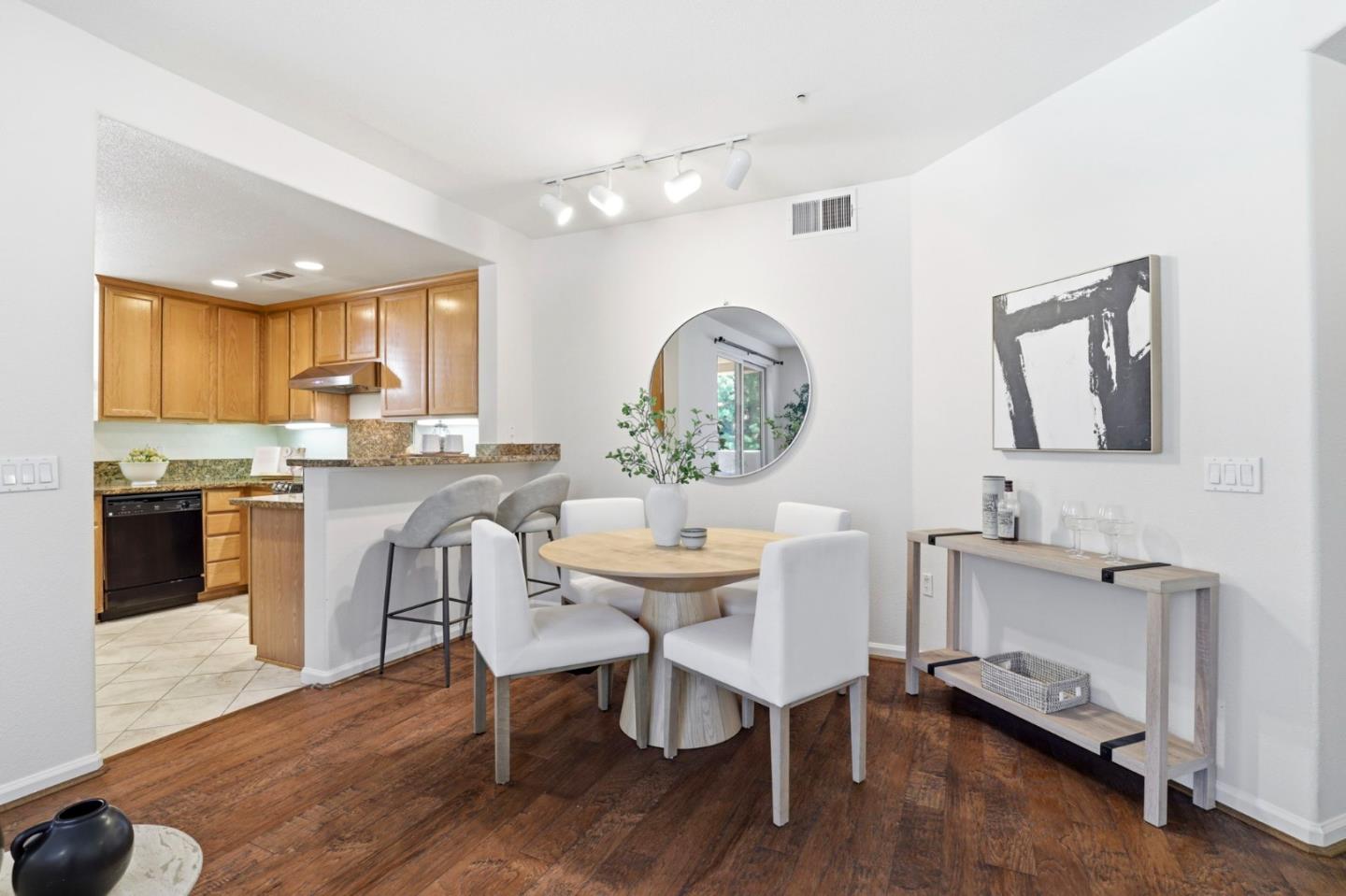 1310 Saddle Rack Street 250