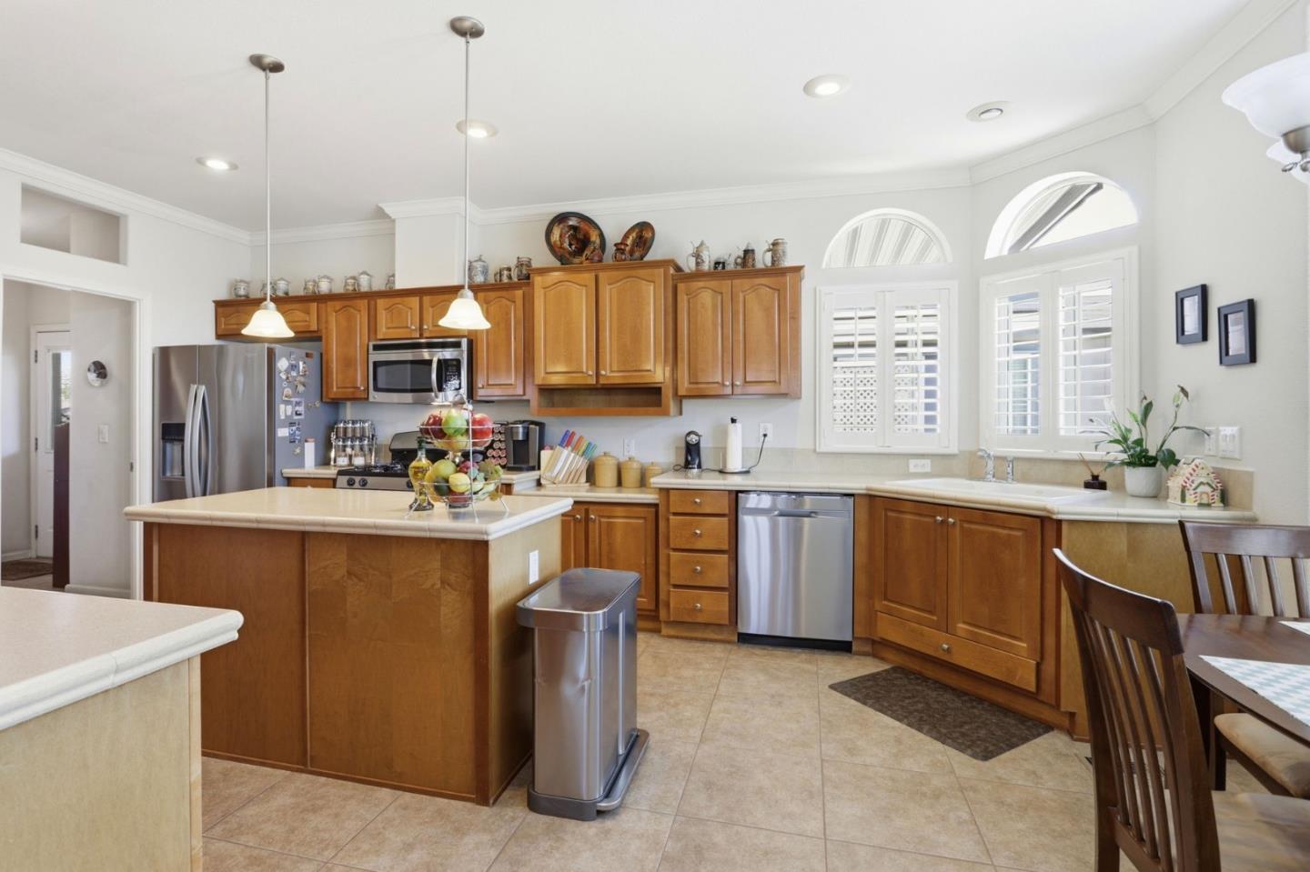 2150 Monterey Road Unit: 243