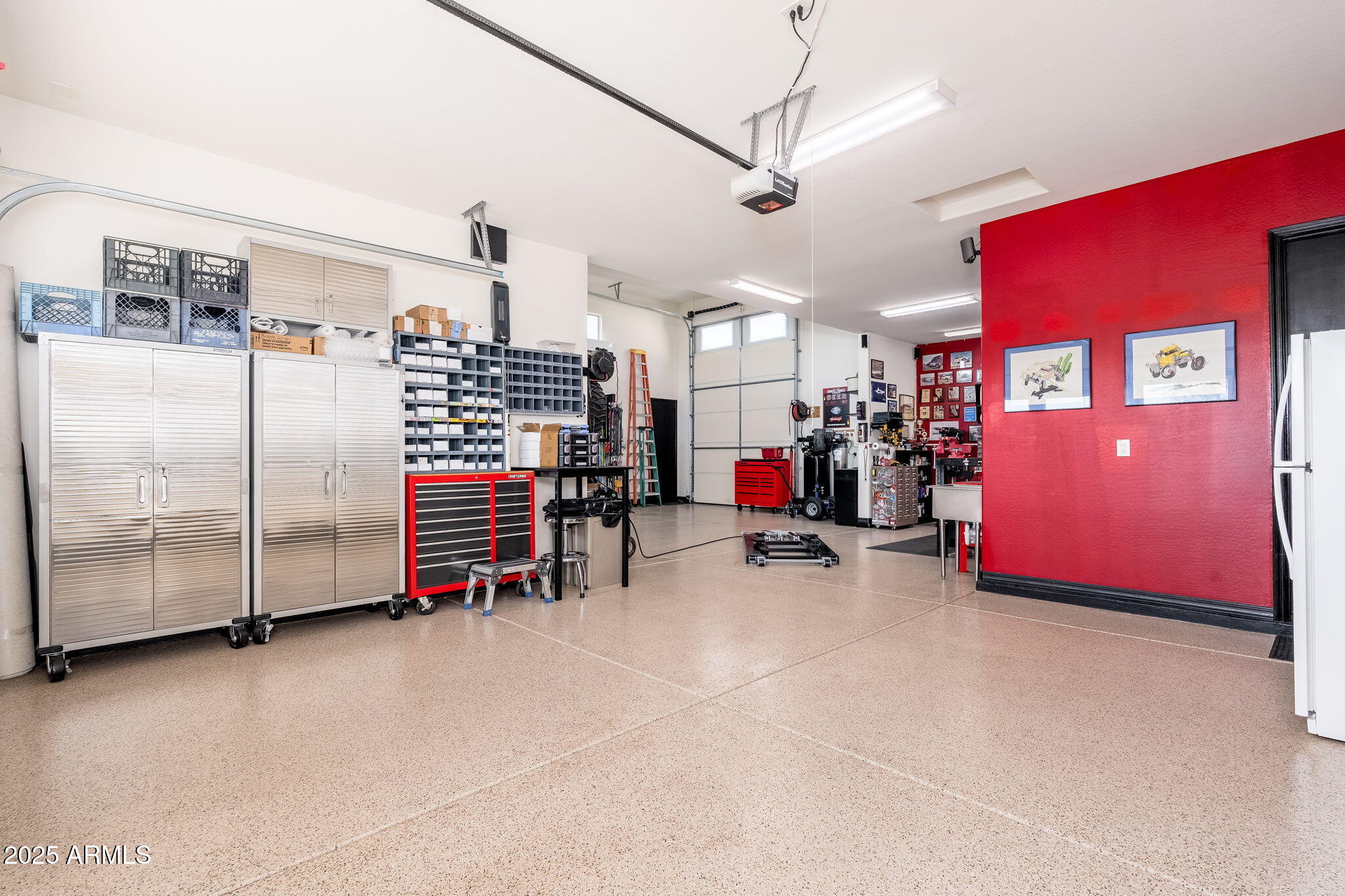 10136 E GRANDVIEW Street