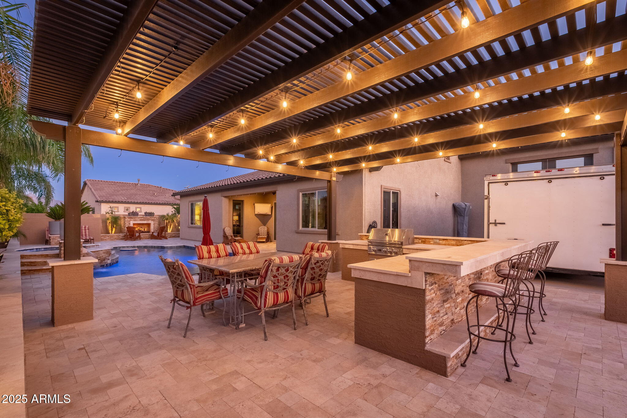 10136 E GRANDVIEW Street