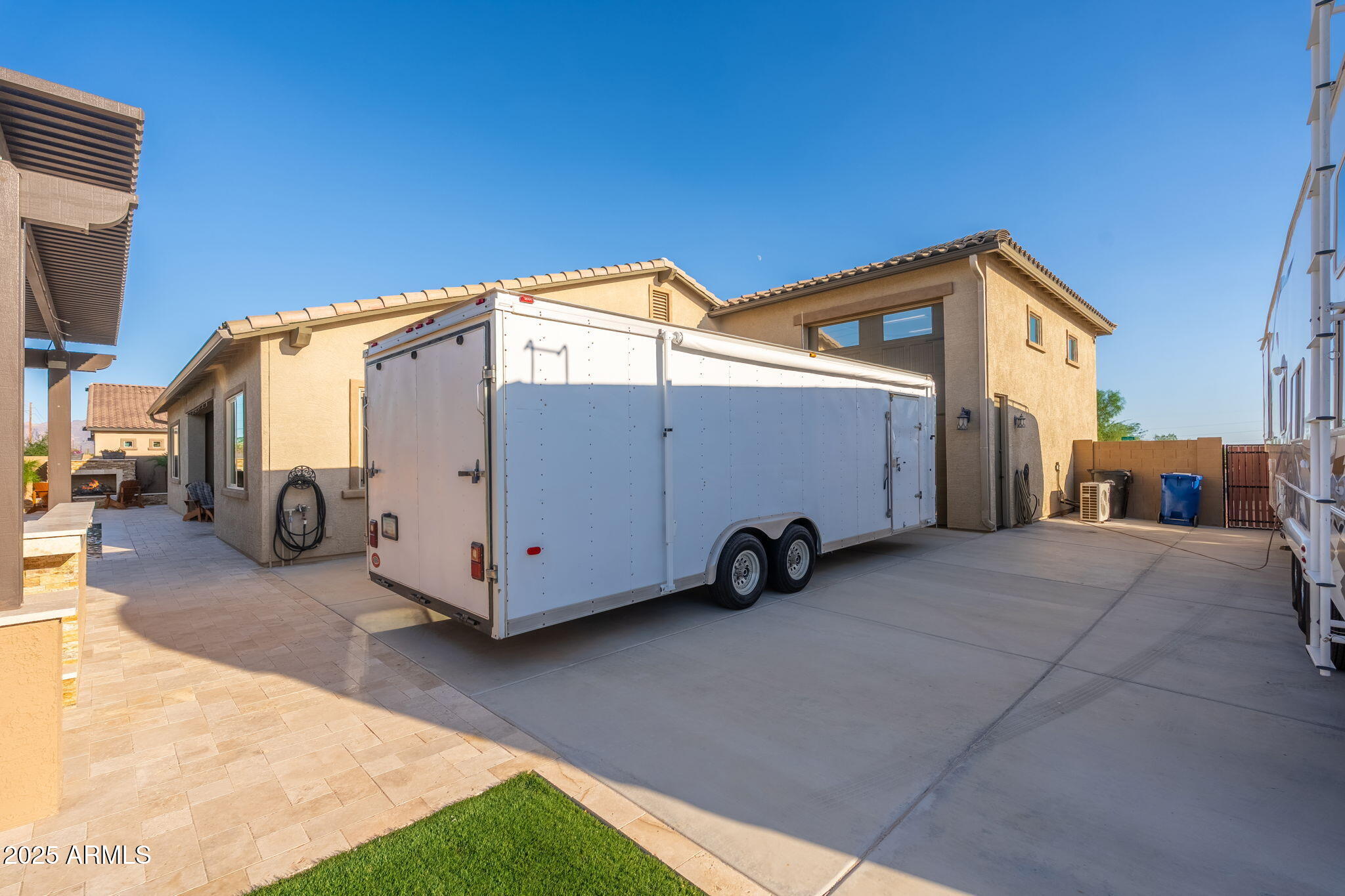 10136 E GRANDVIEW Street