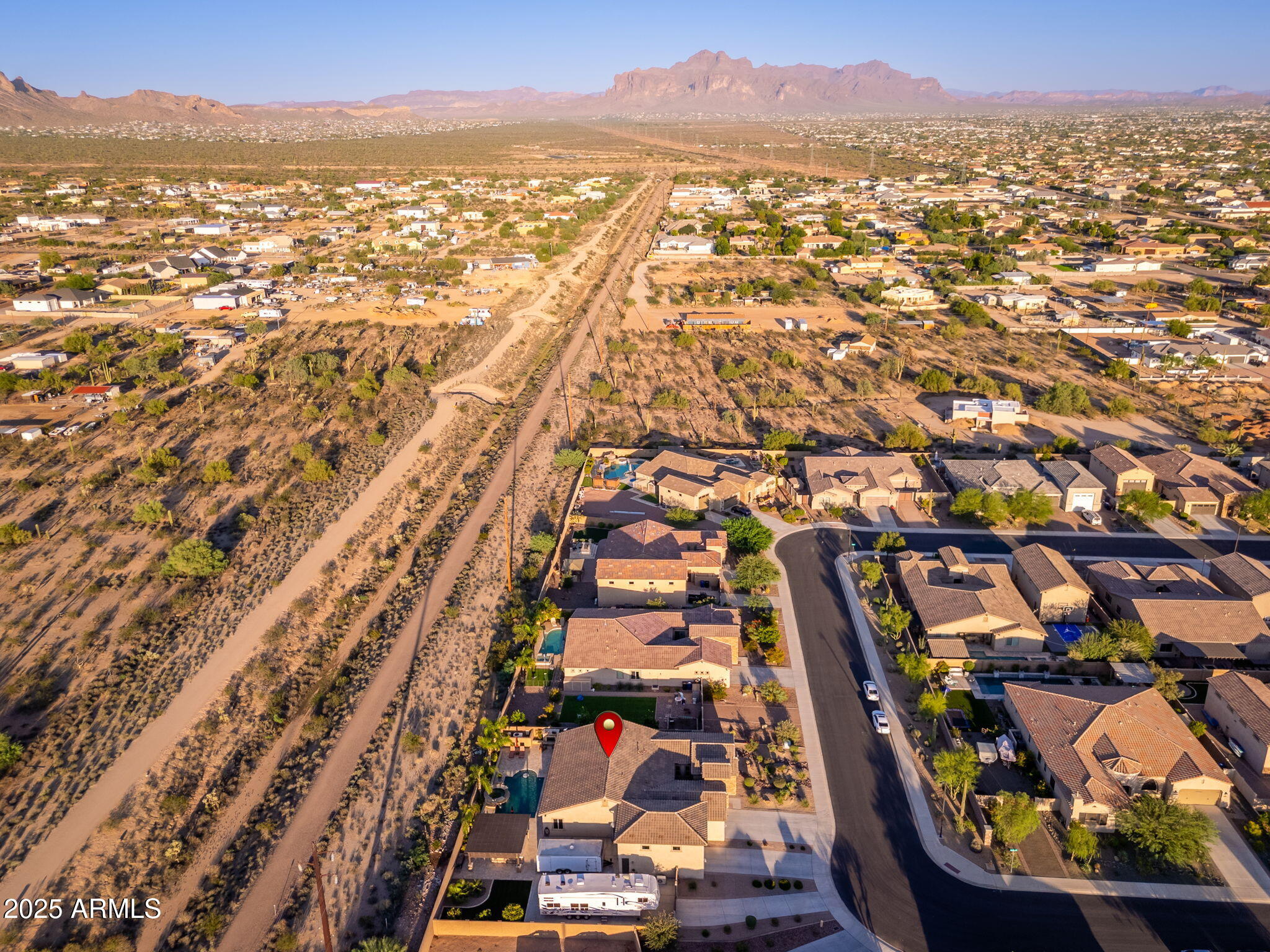 10136 E GRANDVIEW Street