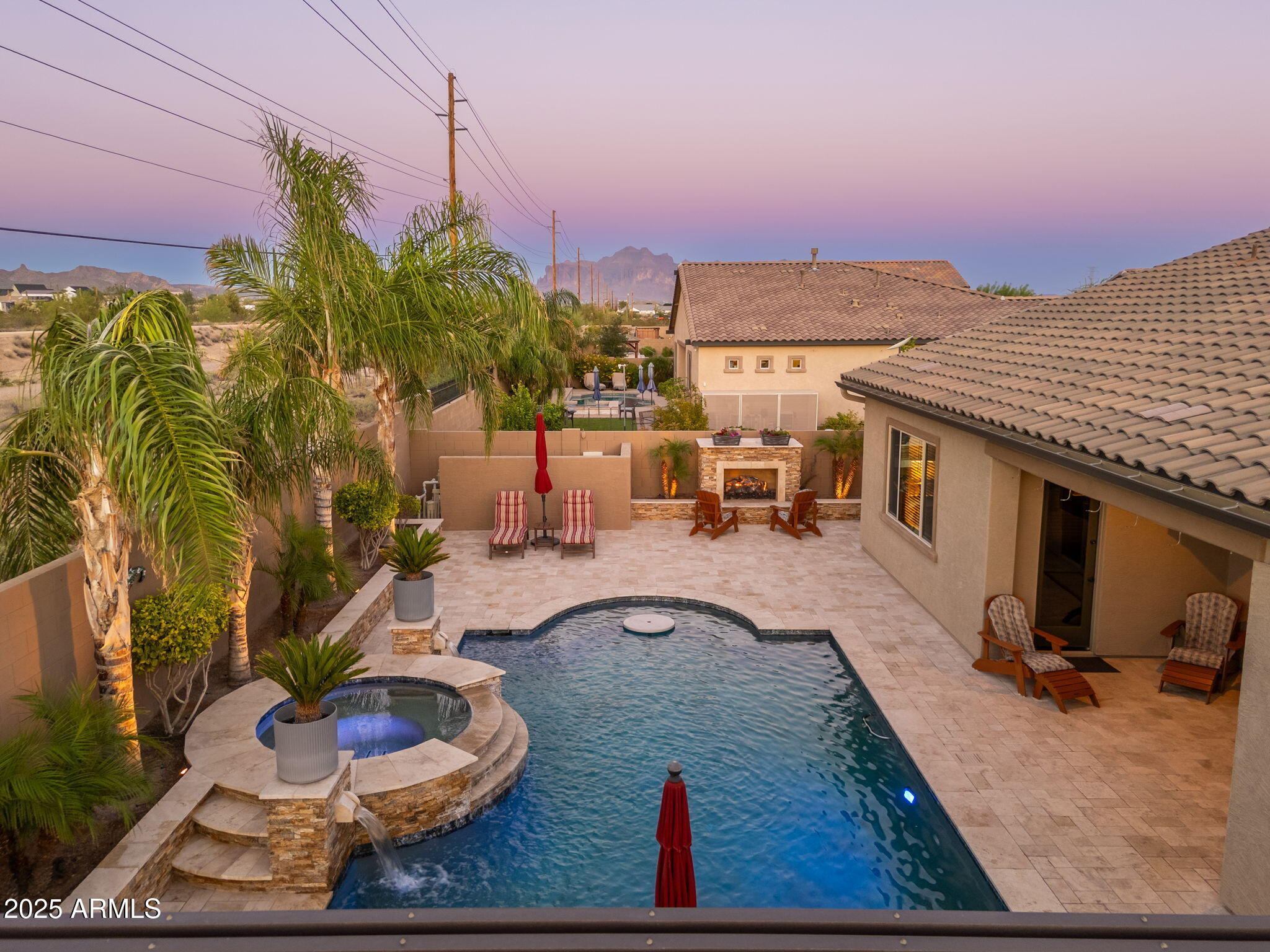 10136 E GRANDVIEW Street