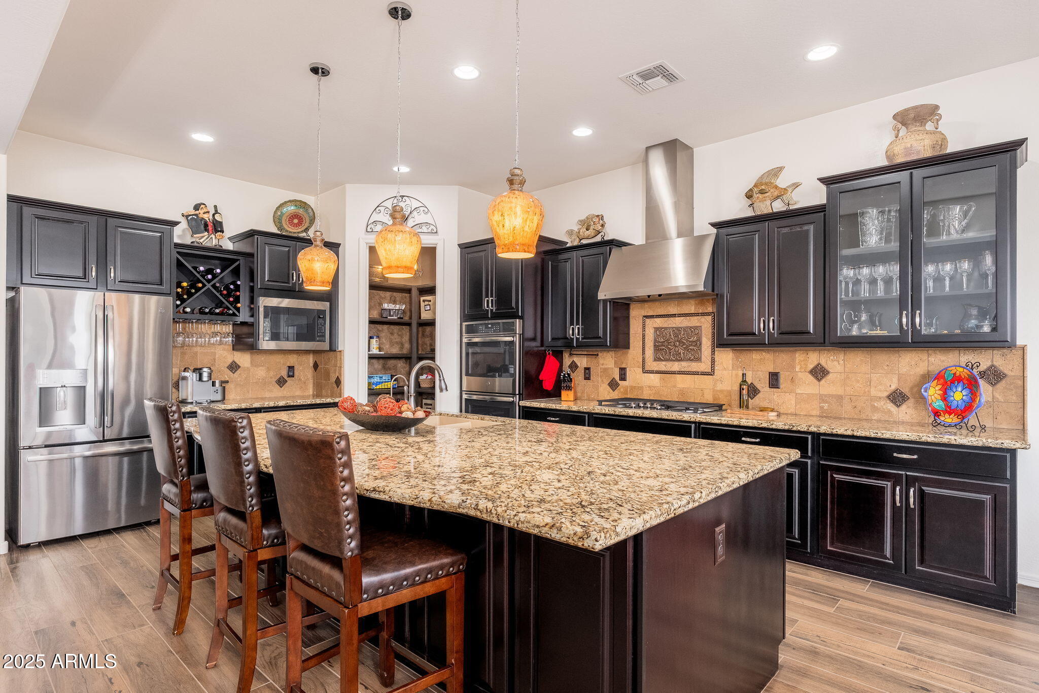 10136 E GRANDVIEW Street