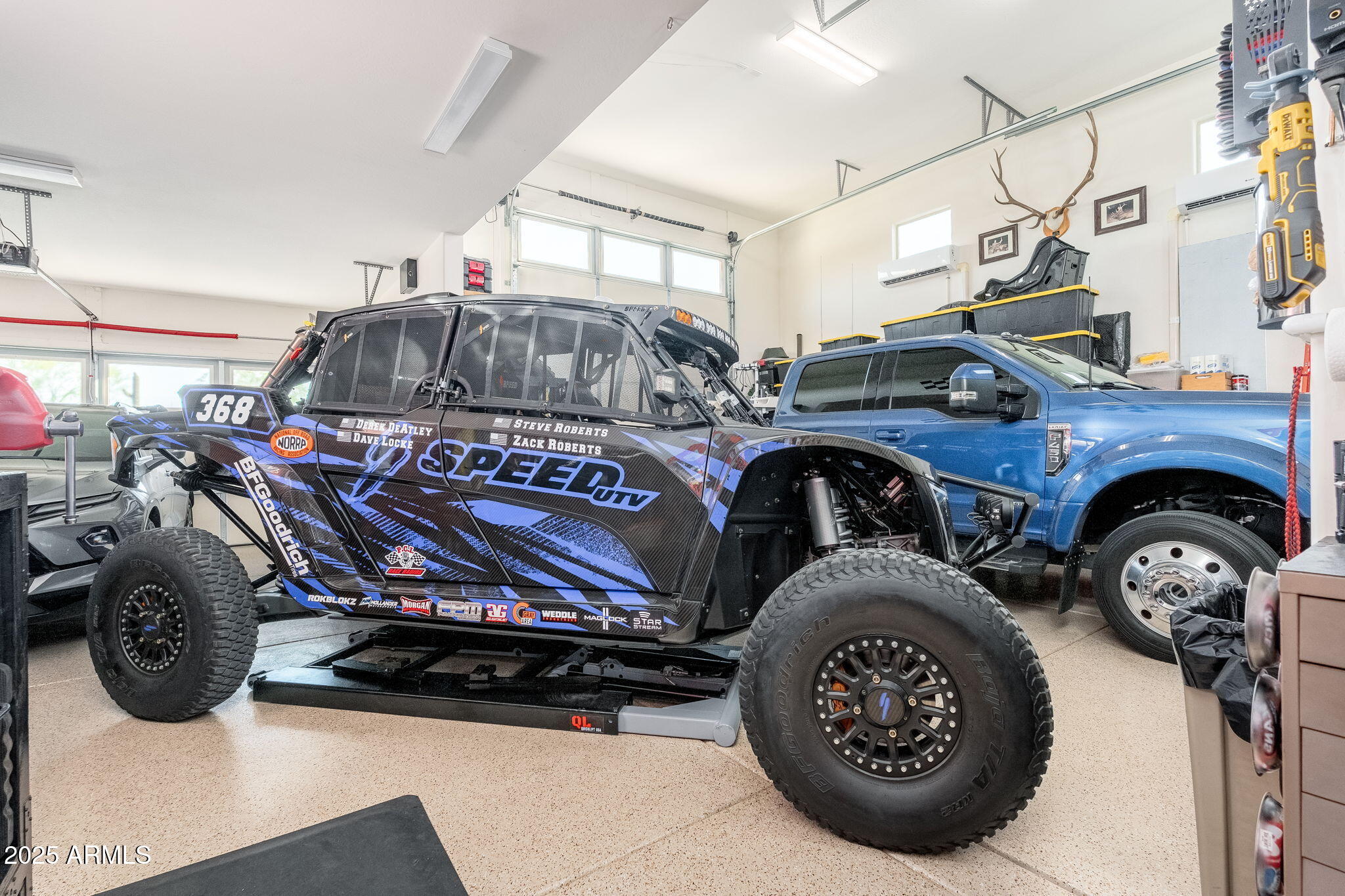 10136 E GRANDVIEW Street