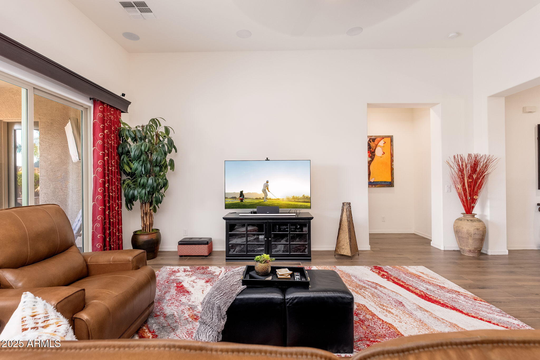 10136 E GRANDVIEW Street