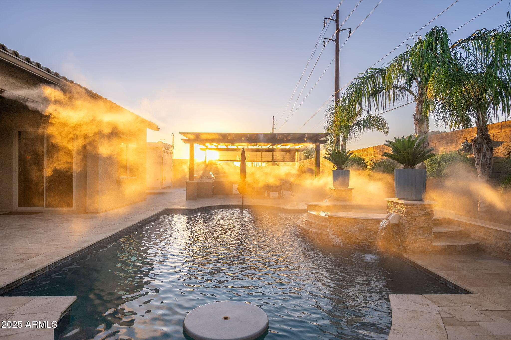 10136 E GRANDVIEW Street