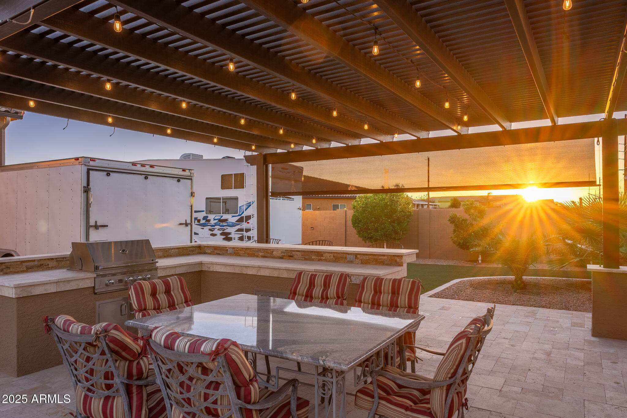 10136 E GRANDVIEW Street