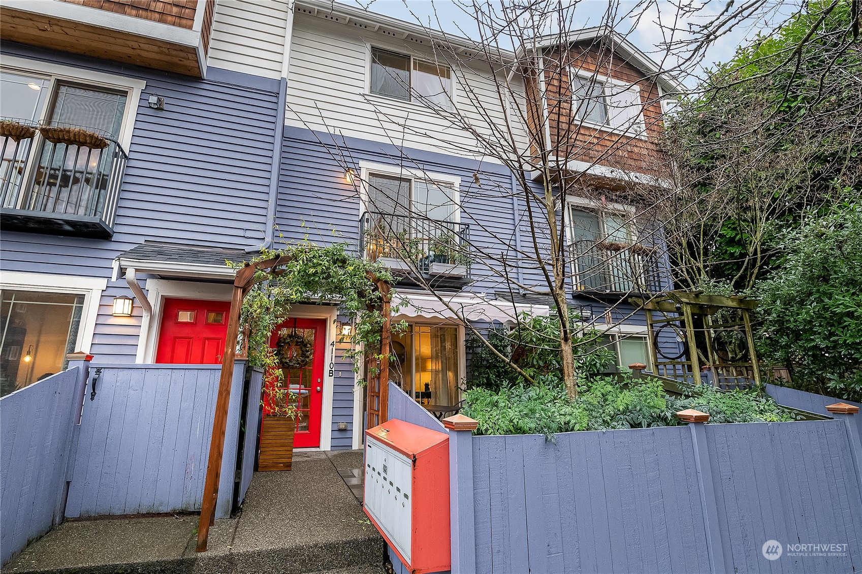 4110 37th Ave S Unit: B