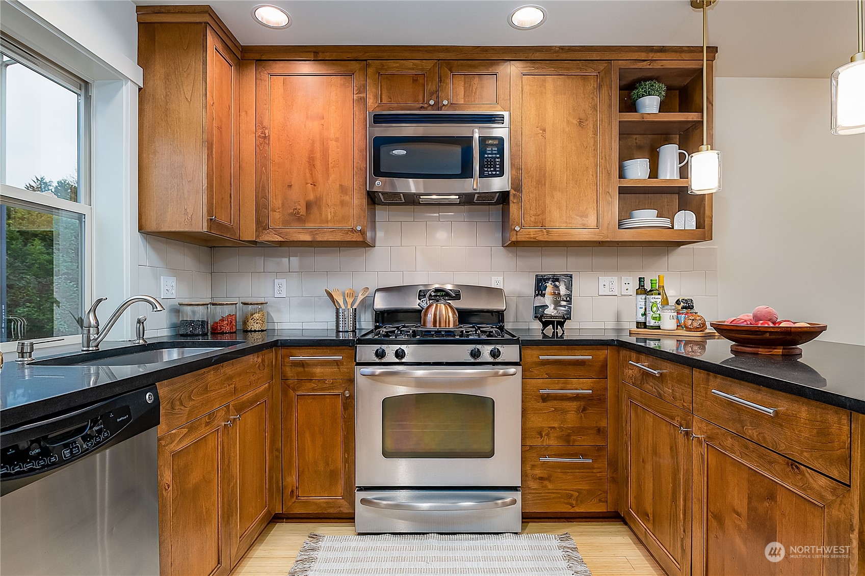 4110 37th Ave S Unit: B