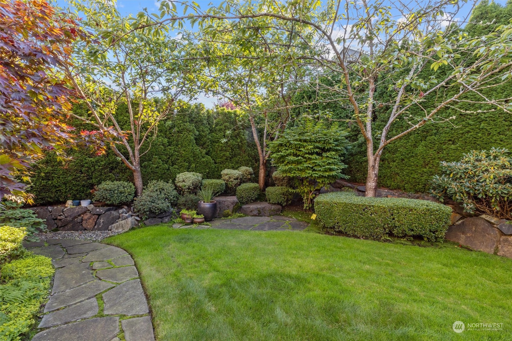 615 Timber Creek Drive NW