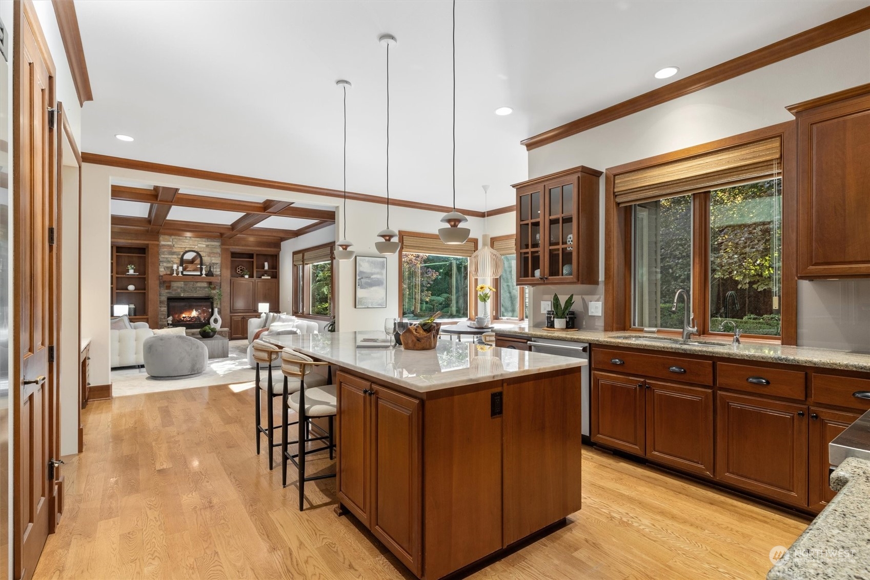 615 Timber Creek Drive NW