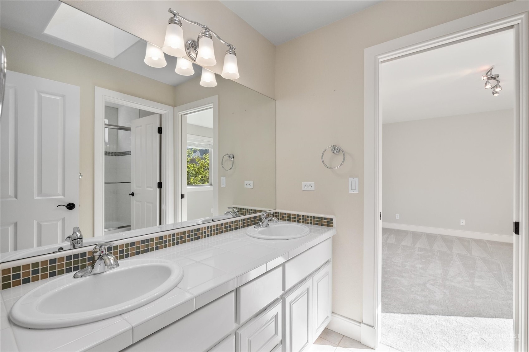 615 Timber Creek Drive NW