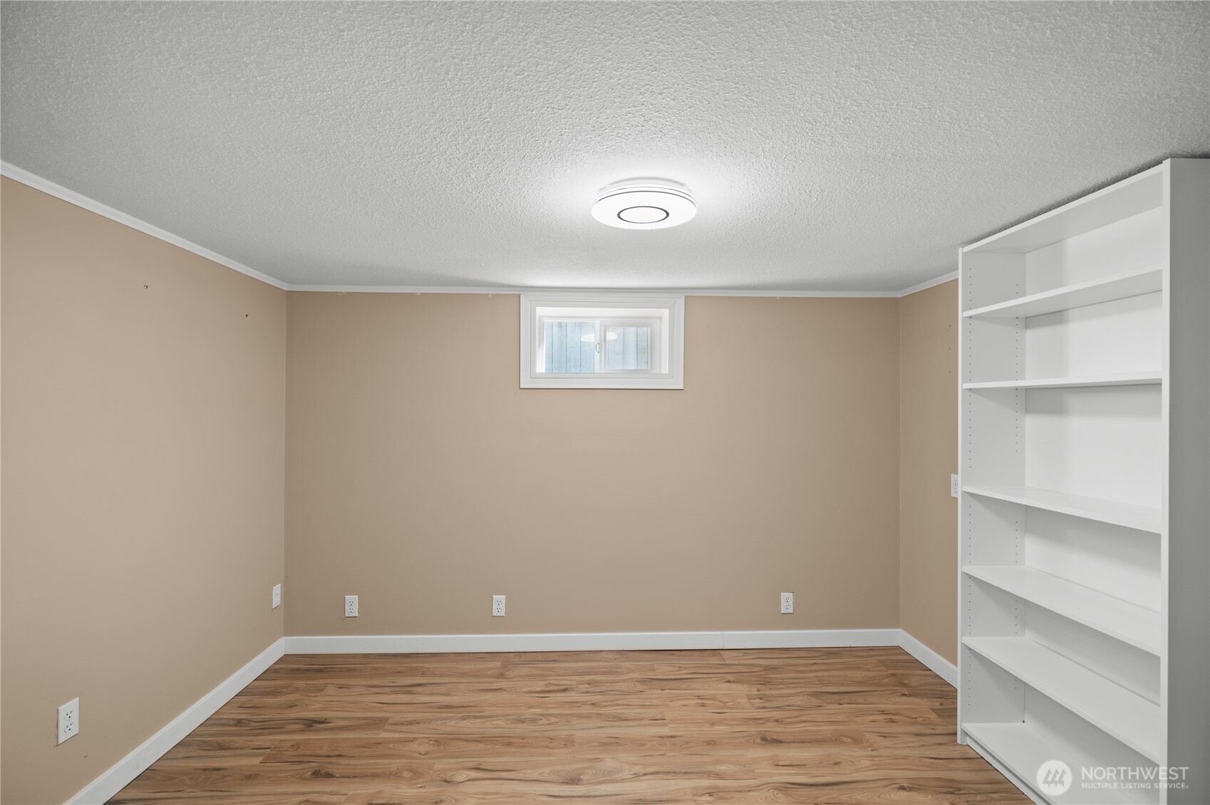 7295 Navajo Trail NE