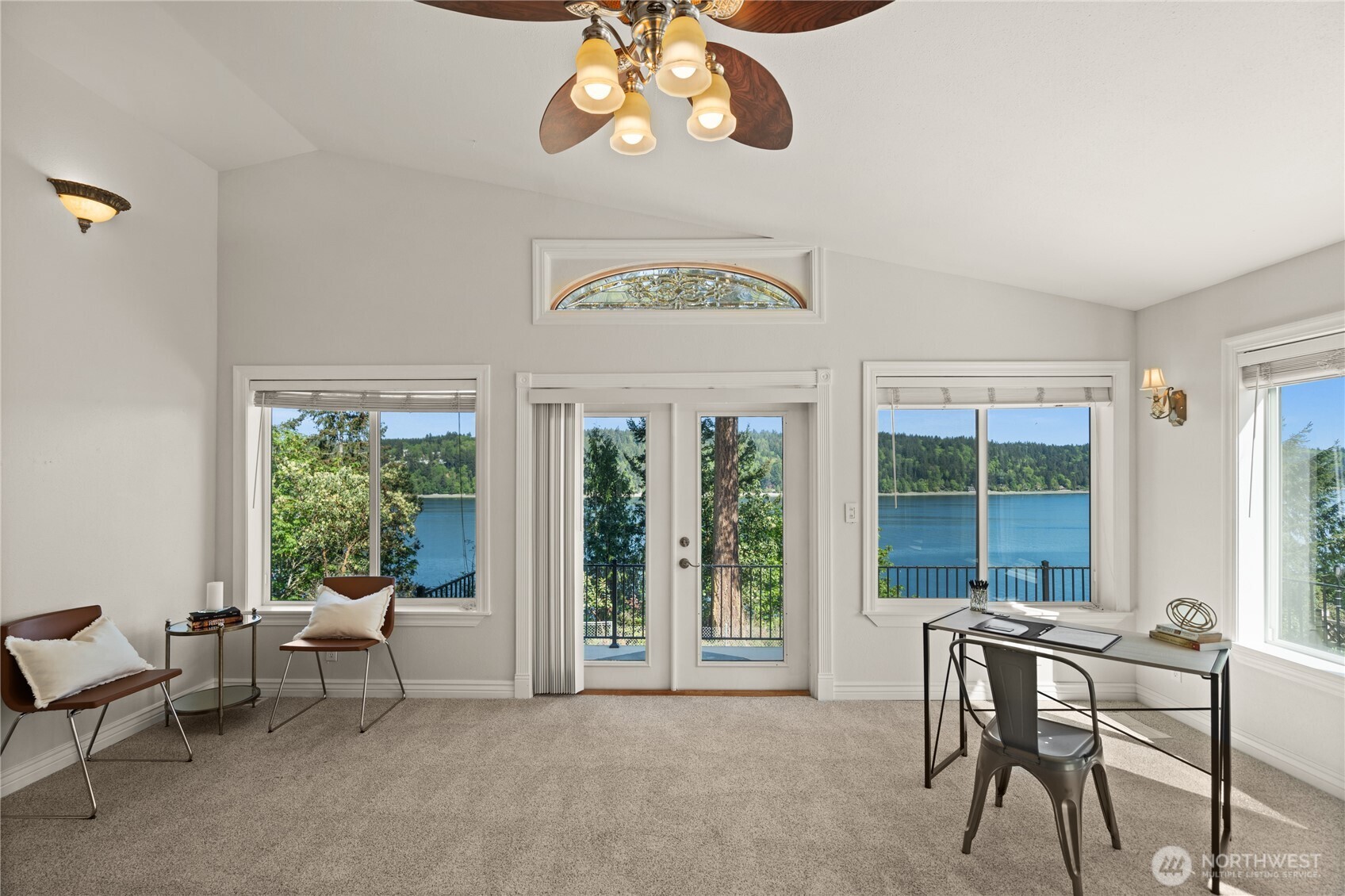 7295 Navajo Trail NE