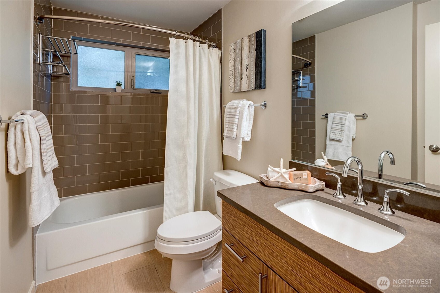 15132 NE 82nd Street Unit: 301